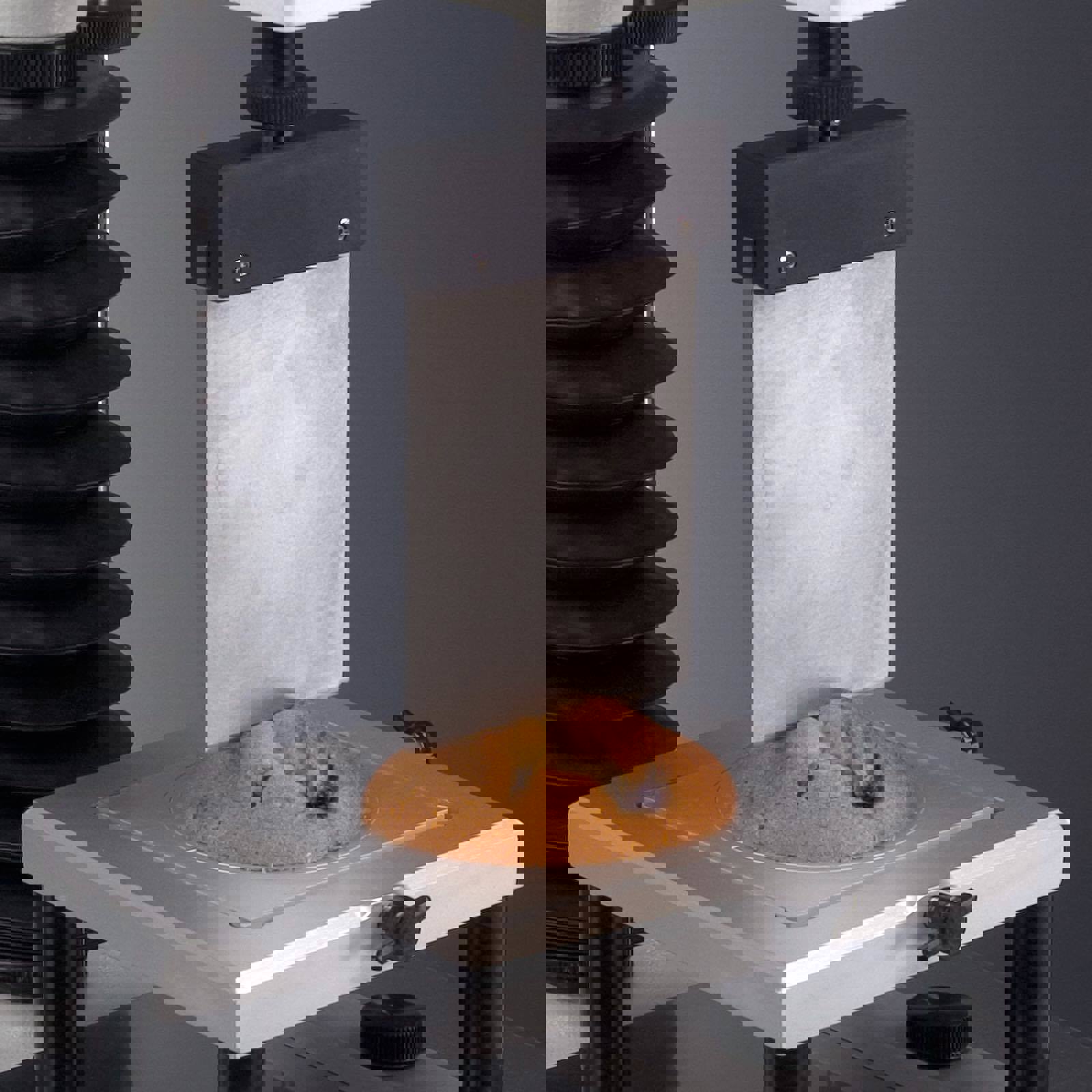 A typical cutting test on a Texture Analyser